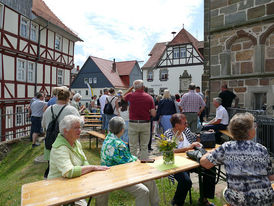 Kirchweih- und Johannifest (Foto: Karl-Franz Thiede)